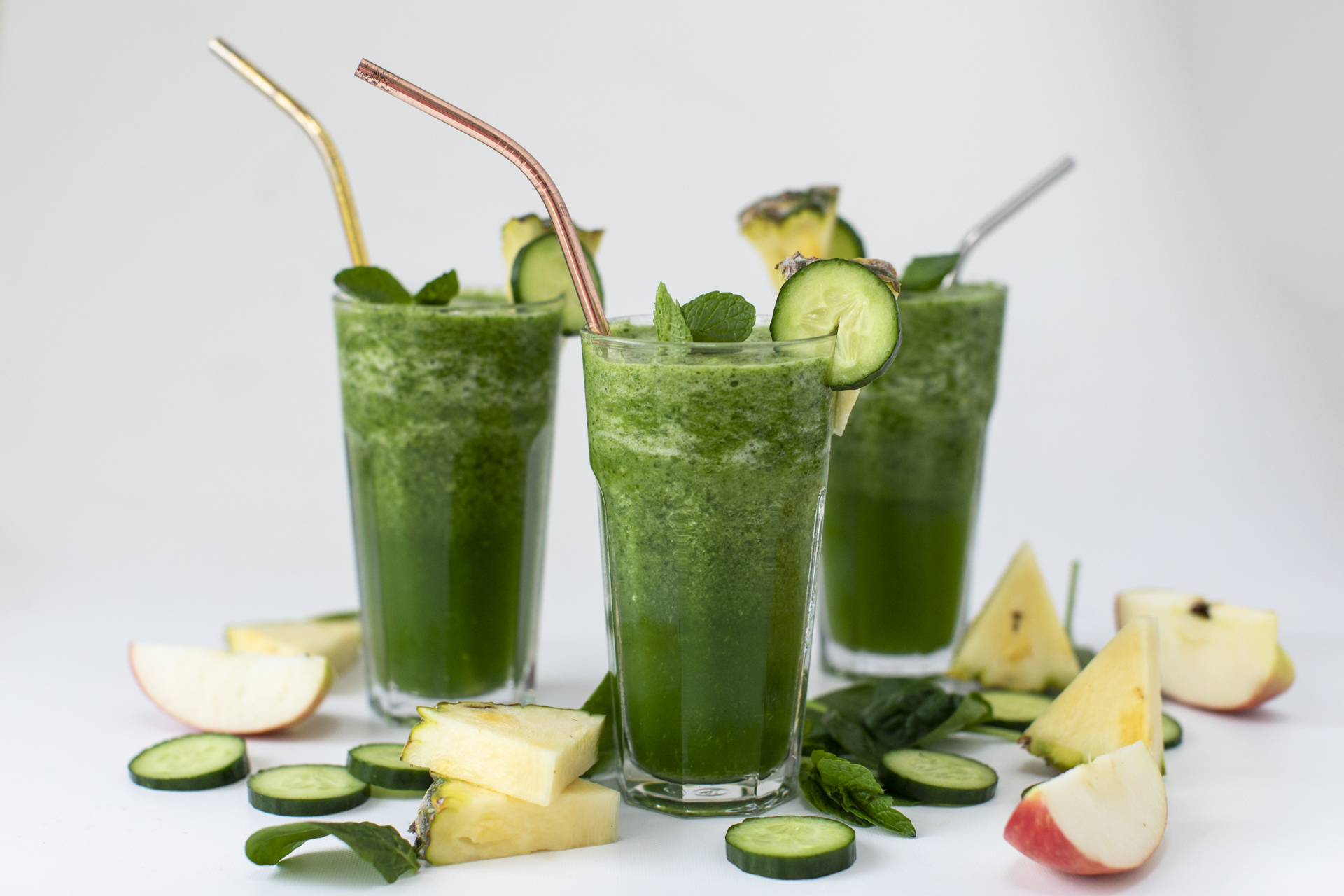 Mint Pineapple Spinach Smoothie • Fit Mitten Kitchen